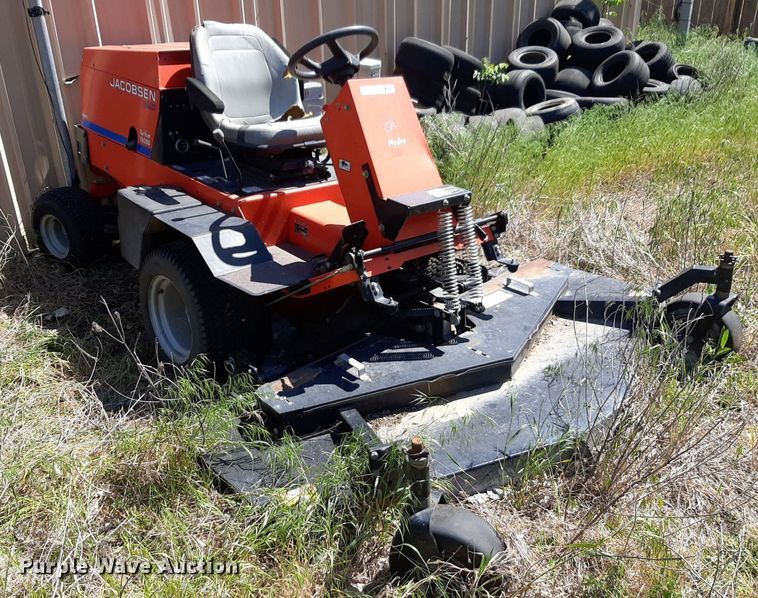 image for item NV9182 Jacobsen  Turfcat T628D lawn mower