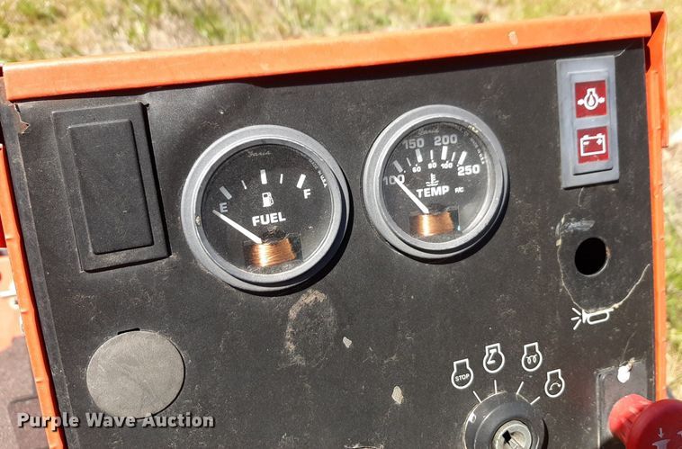 image for item NV9182 Jacobsen  Turfcat T628D lawn mower