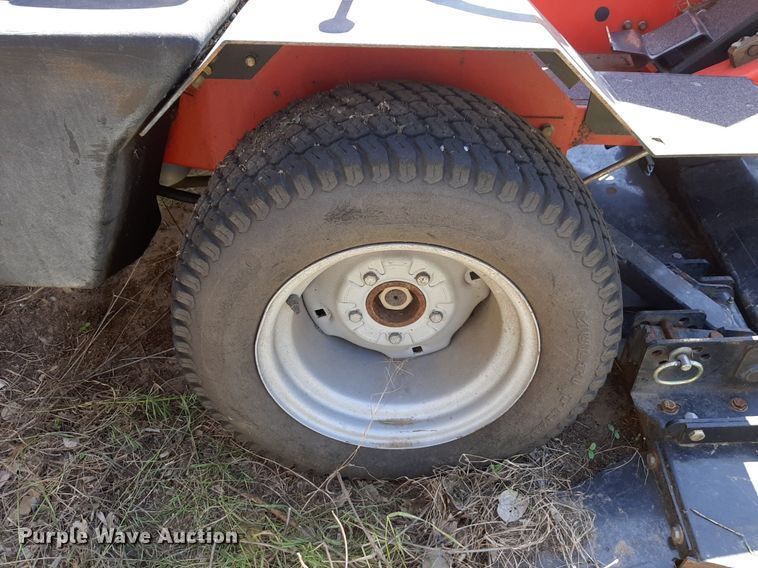 image for item NV9182 Jacobsen  Turfcat T628D lawn mower