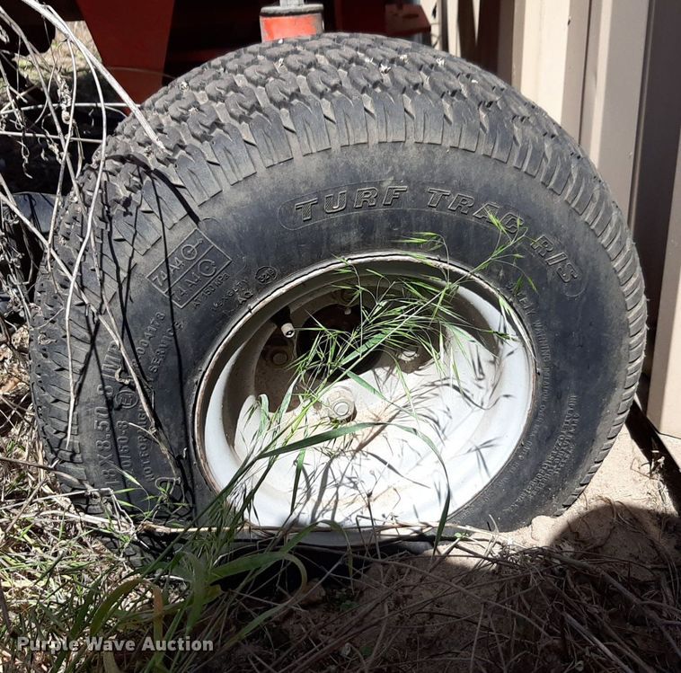 image for item NV9182 Jacobsen  Turfcat T628D lawn mower