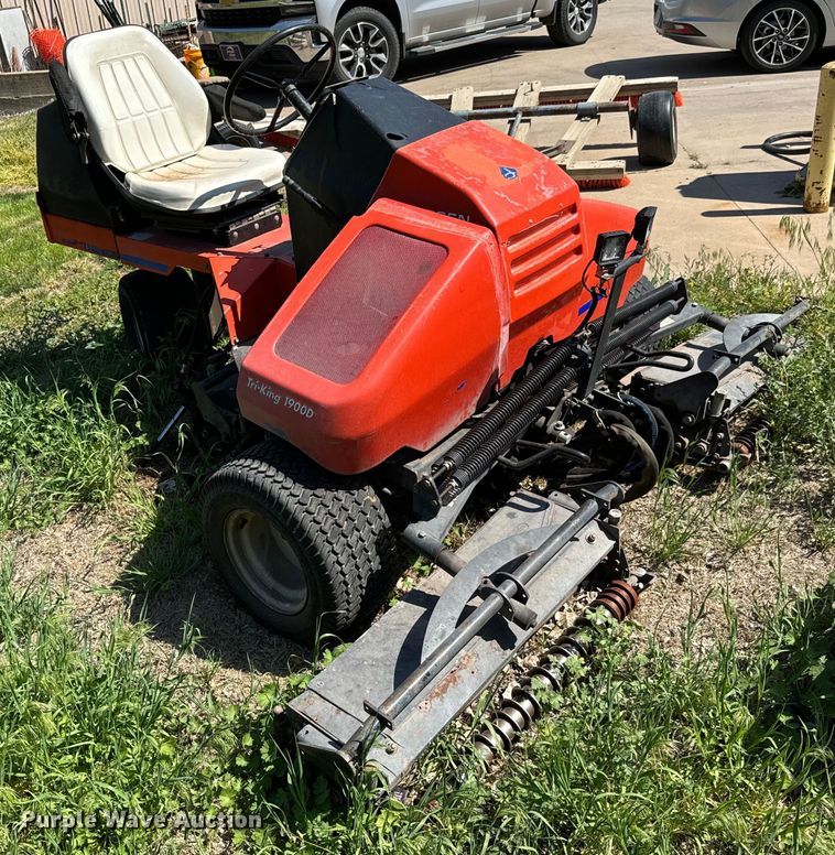 image for item NV9183 Jacobson  Tri-King 1900D reel mower