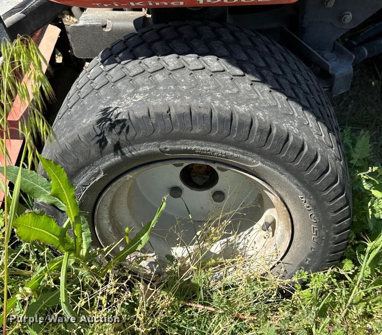 image for item NV9183 Jacobson  Tri-King 1900D reel mower