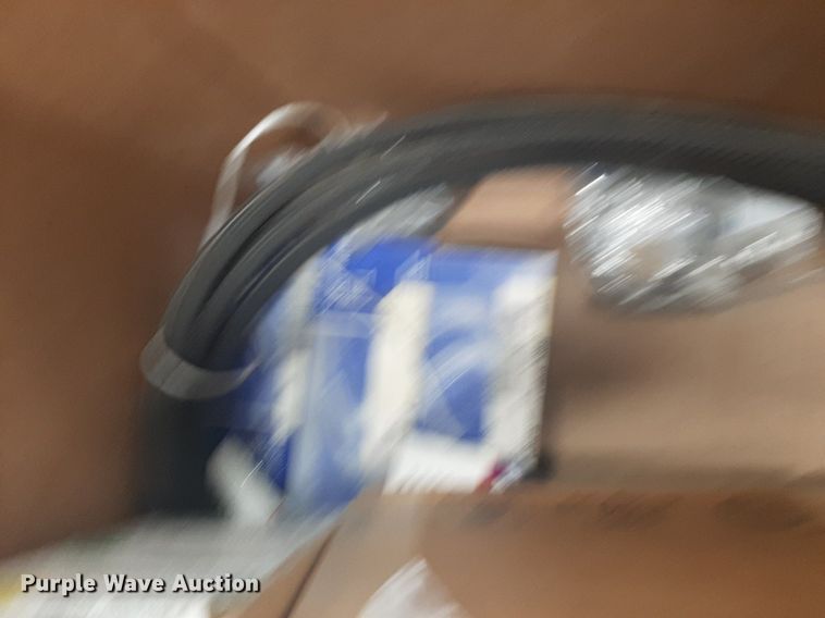 image for item NV9185 Automotive parts