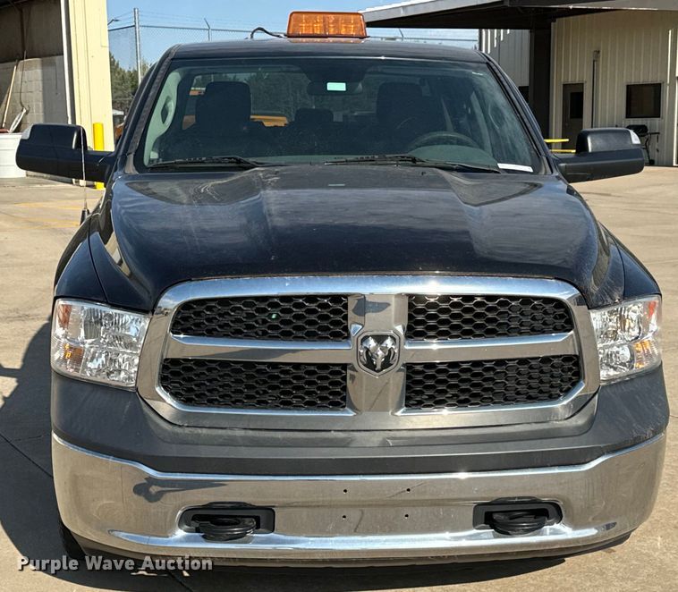 image for item NV9187 2017 Dodge Ram 1500 Crew Cab pickup truck