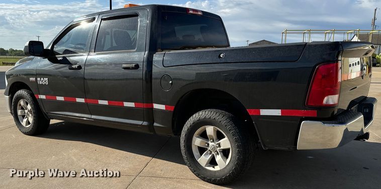 image for item NV9187 2017 Dodge Ram 1500 Crew Cab pickup truck