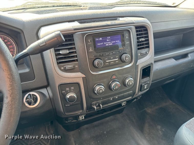 image for item NV9187 2017 Dodge Ram 1500 Crew Cab pickup truck