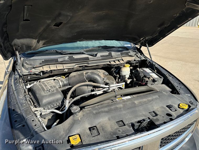 image for item NV9187 2017 Dodge Ram 1500 Crew Cab pickup truck