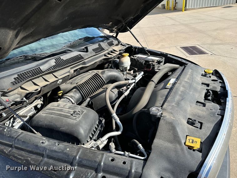 image for item NV9187 2017 Dodge Ram 1500 Crew Cab pickup truck