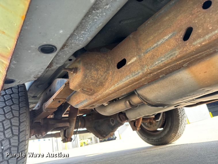 image for item NV9189 2002 Chevrolet  Express 2500 van