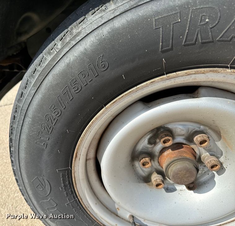 image for item NV9189 2002 Chevrolet  Express 2500 van