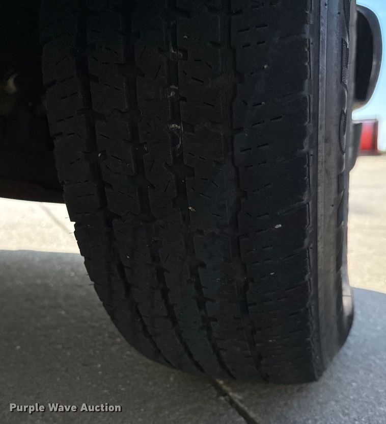 image for item NV9189 2002 Chevrolet  Express 2500 van