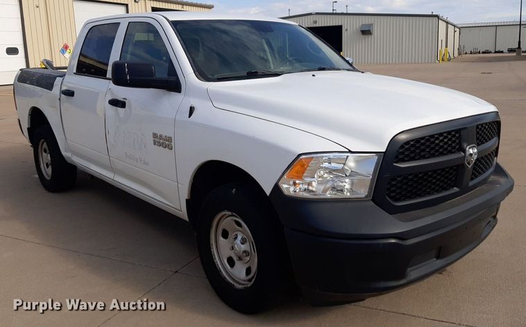 image for item NV9190 2017 Dodge Ram 1500 Crew Cab pickup truck