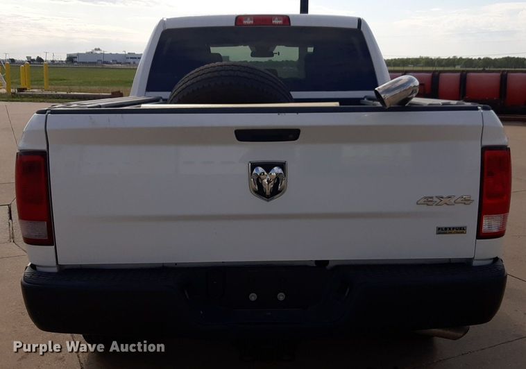 image for item NV9190 2017 Dodge Ram 1500 Crew Cab pickup truck