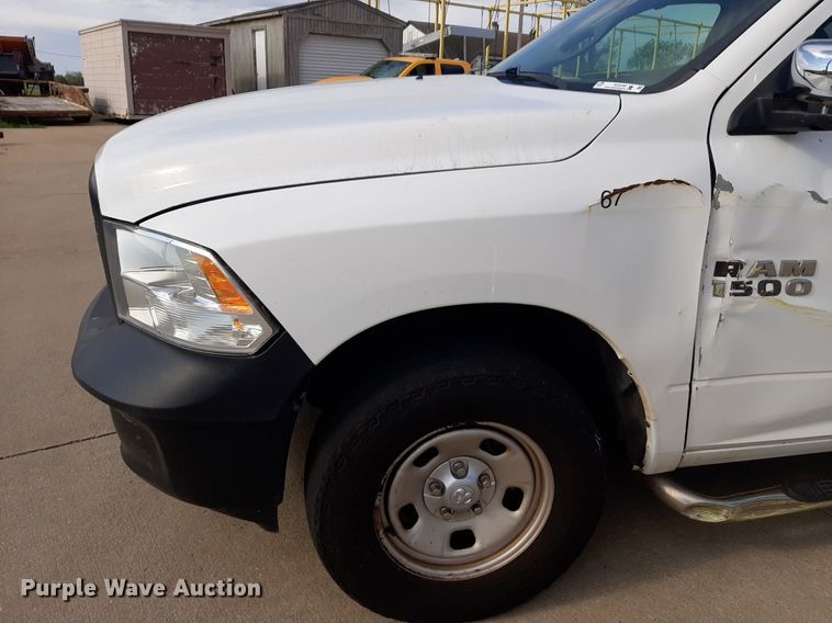 image for item NV9190 2017 Dodge Ram 1500 Crew Cab pickup truck