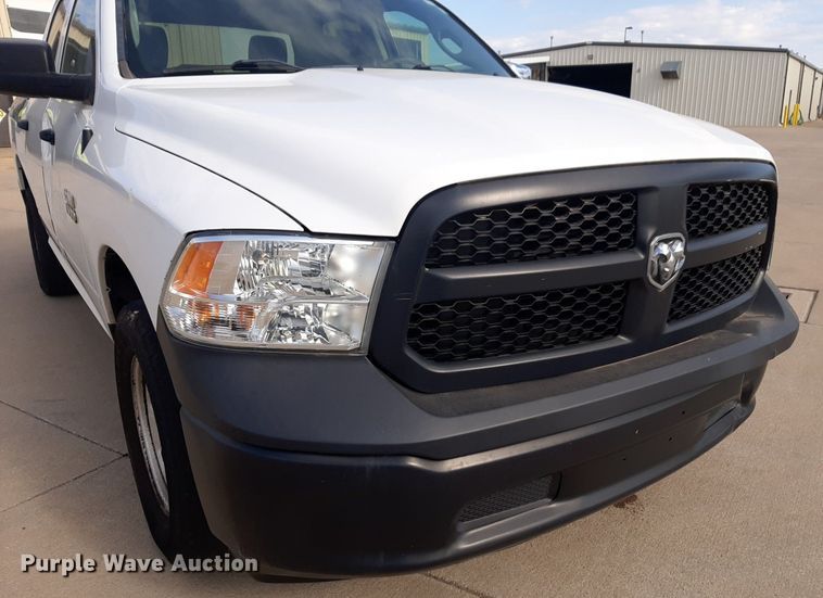 image for item NV9190 2017 Dodge Ram 1500 Crew Cab pickup truck