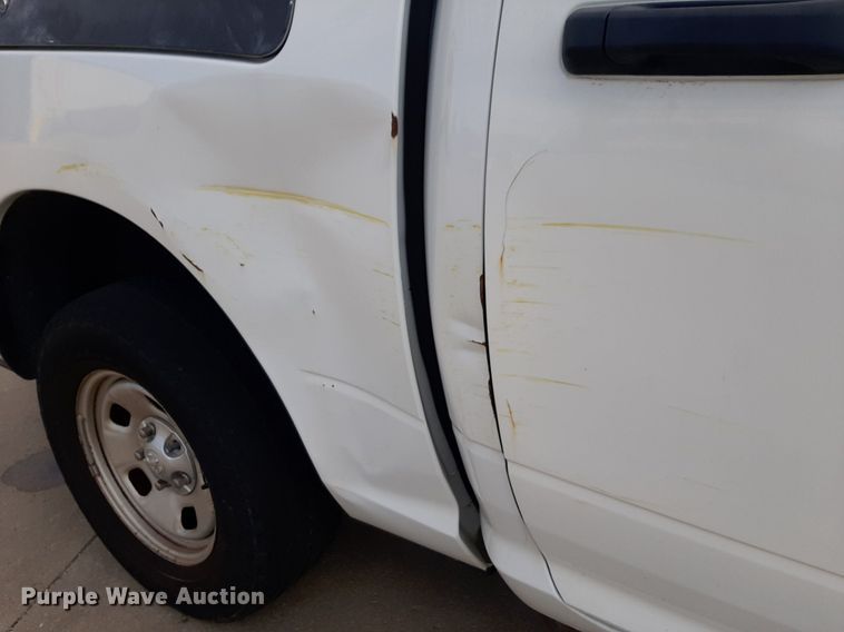 image for item NV9190 2017 Dodge Ram 1500 Crew Cab pickup truck