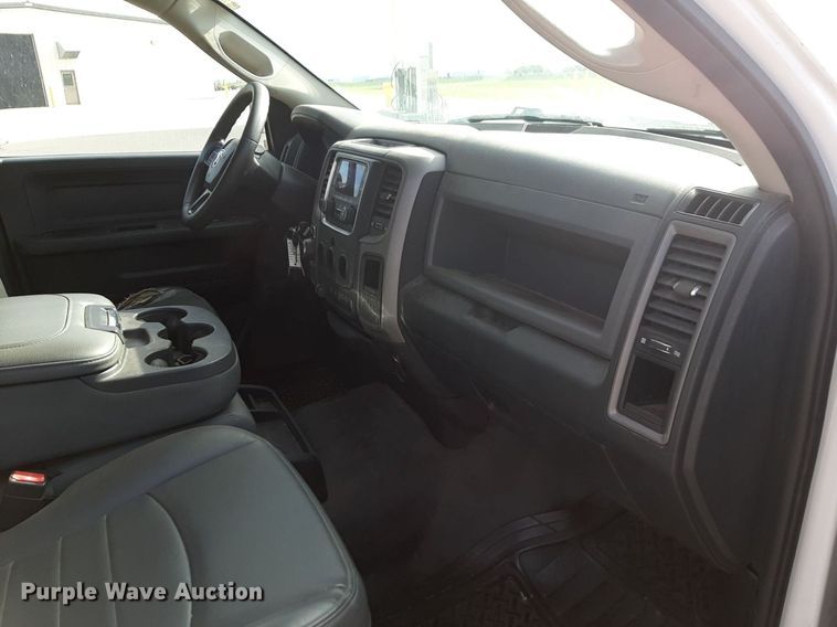 image for item NV9190 2017 Dodge Ram 1500 Crew Cab pickup truck