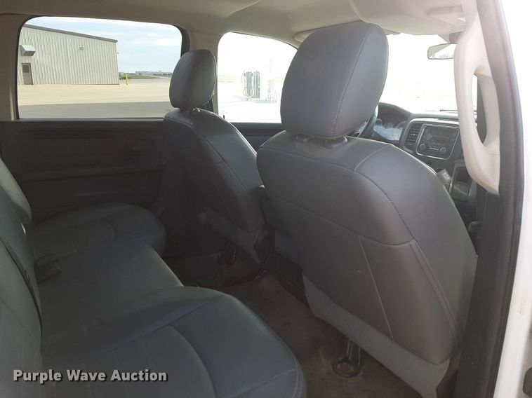 image for item NV9190 2017 Dodge Ram 1500 Crew Cab pickup truck