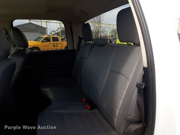 image for item NV9190 2017 Dodge Ram 1500 Crew Cab pickup truck