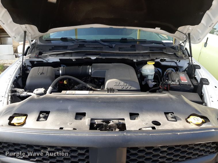 image for item NV9190 2017 Dodge Ram 1500 Crew Cab pickup truck