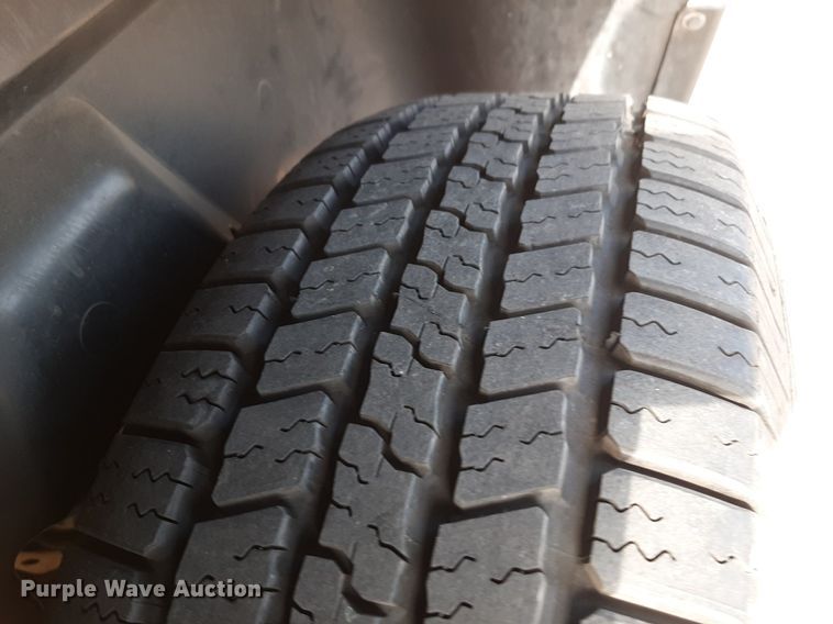 image for item NV9190 2017 Dodge Ram 1500 Crew Cab pickup truck