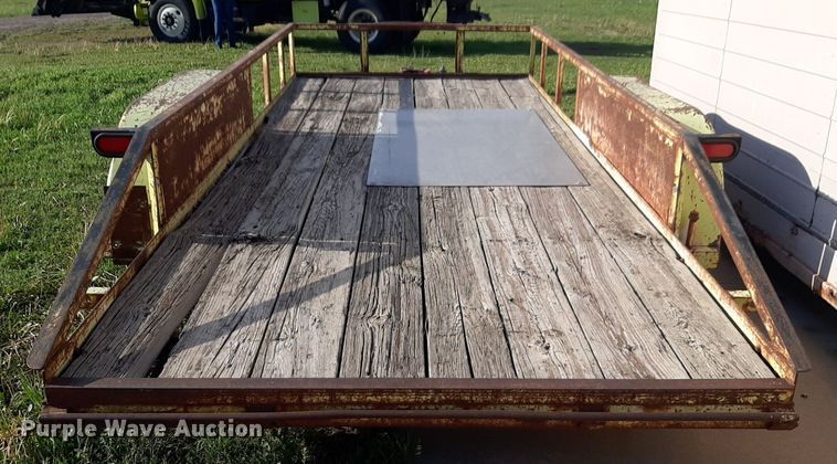 image for item NV9193 1985 Seminole equipment trailer