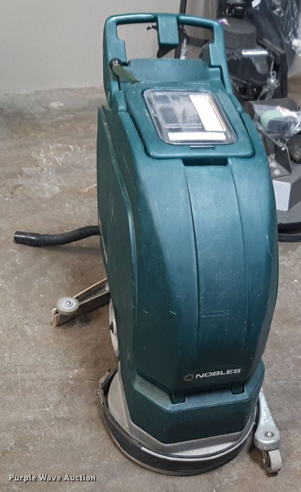 image for item NV9194 Speed Scrub 1701 Plus floor scrubber