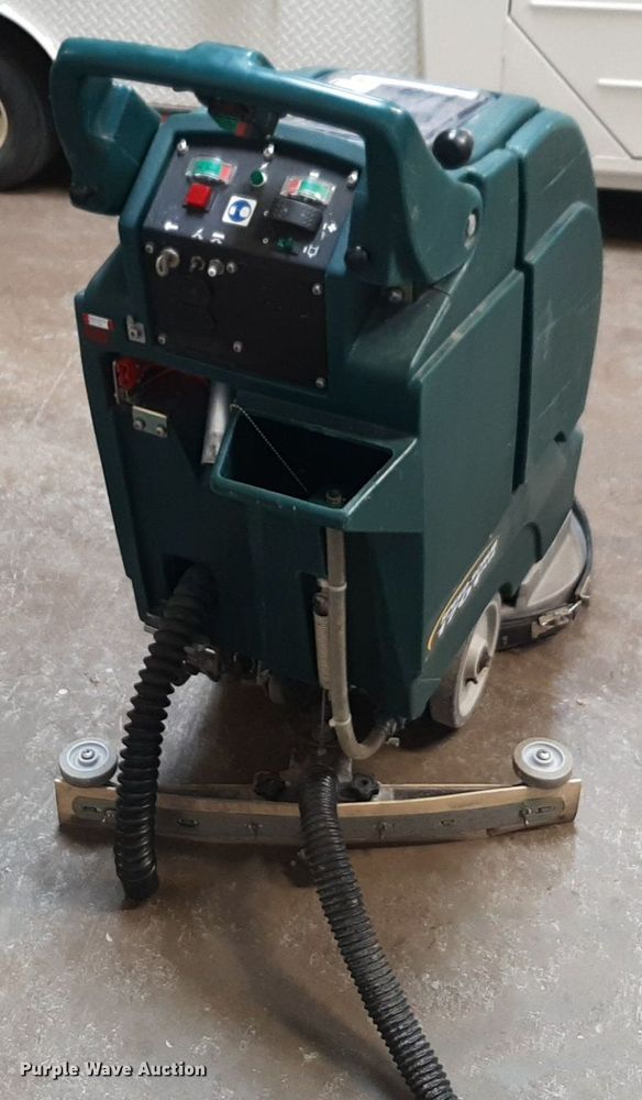 image for item NV9194 Speed Scrub 1701 Plus floor scrubber