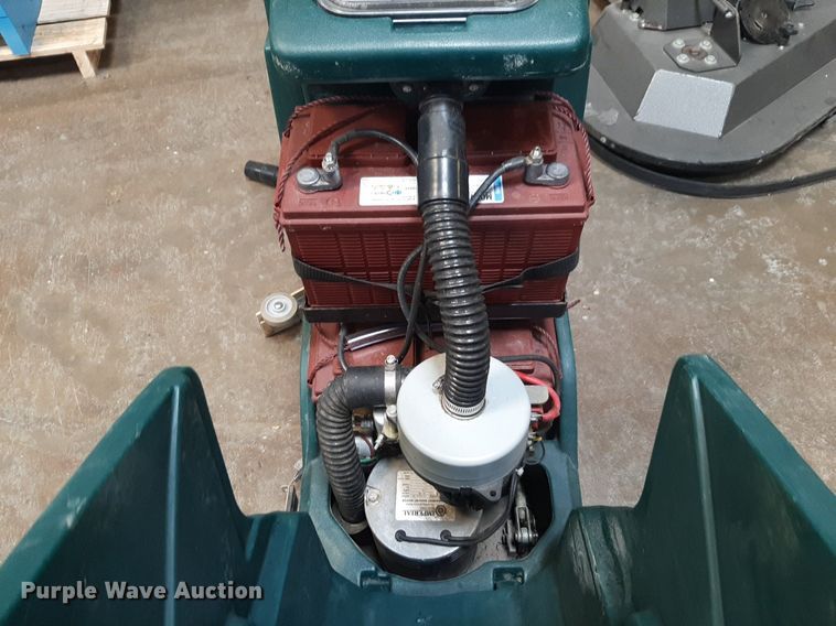 image for item NV9194 Speed Scrub 1701 Plus floor scrubber