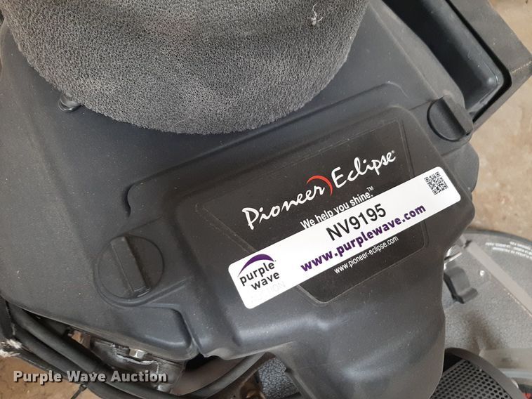 image for item NV9195 Pioneer Eclipse 420 BU floor buffer