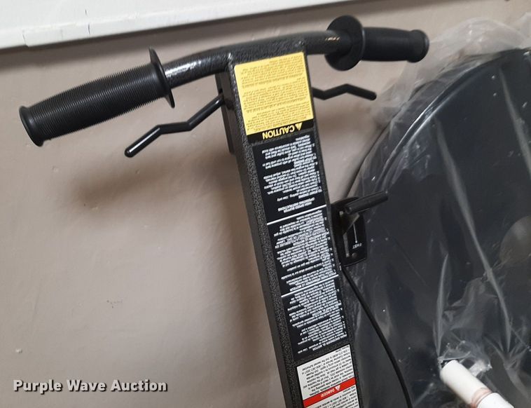 image for item NV9195 Pioneer Eclipse 420 BU floor buffer