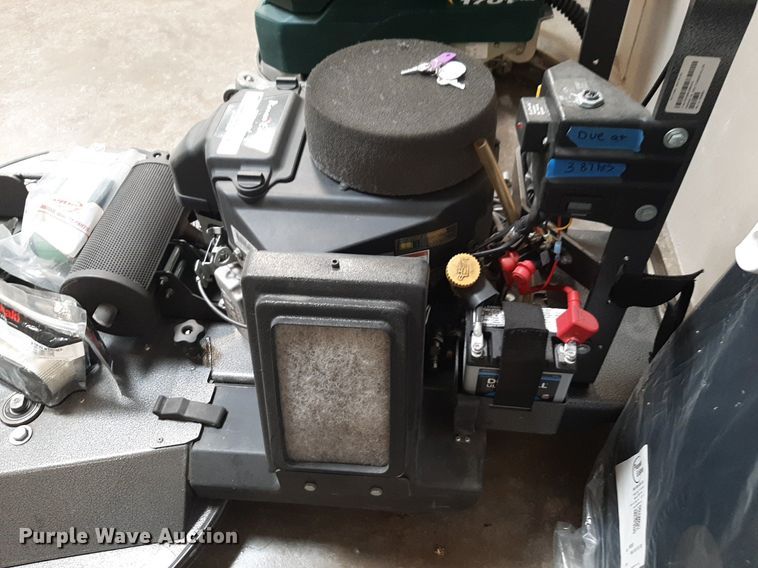 image for item NV9195 Pioneer Eclipse 420 BU floor buffer