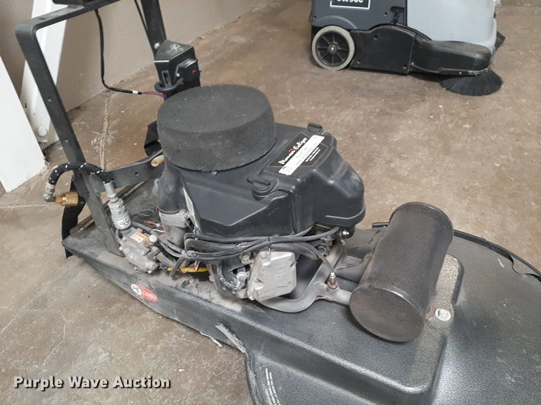 image for item NV9196 Pioneer Eclipse 420 BU floor buffer