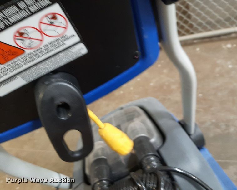 image for item NV9199 Windsor Clipper Duo floor cleaner