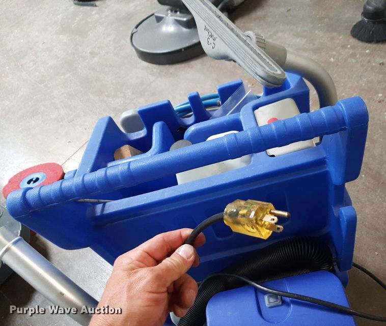 image for item NV9200 Hillyard C3 cleaning station