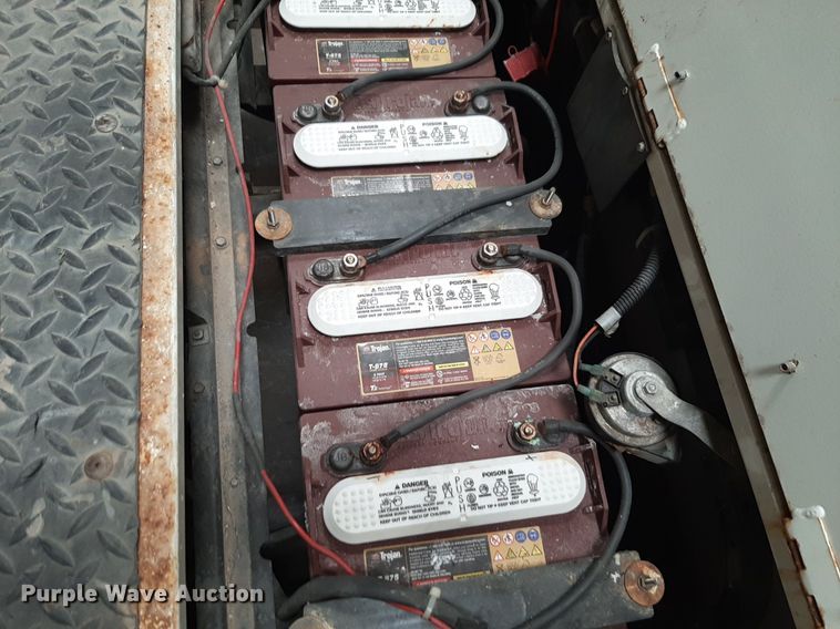 image for item NV9202 Yamaha G-Max utility vehicle