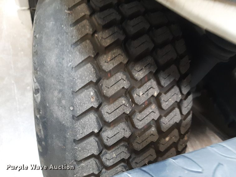 image for item NV9202 Yamaha G-Max utility vehicle