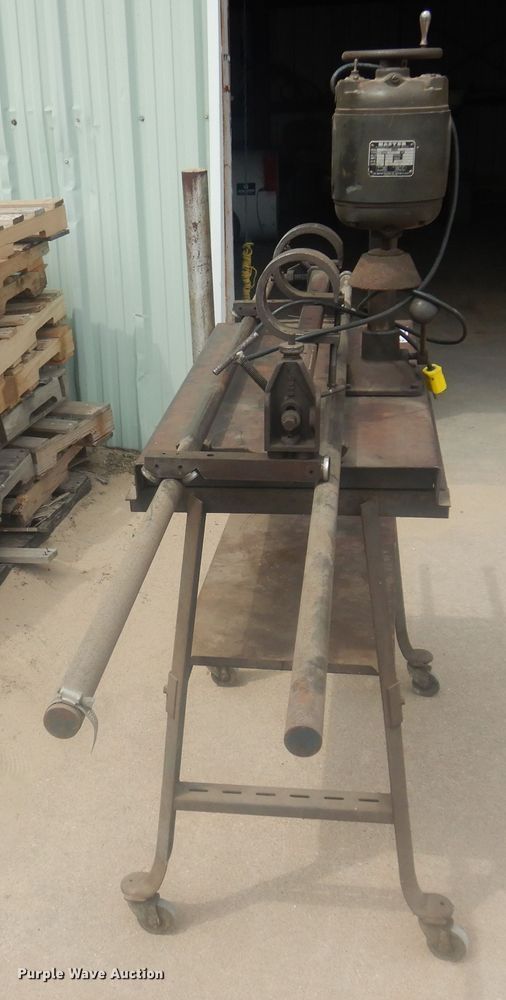 image for item NV9204 Bed knife Model 50 grinder