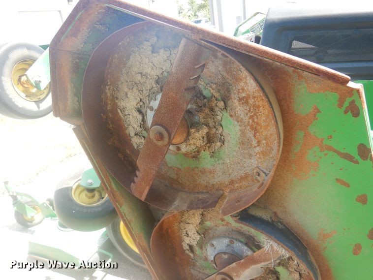 image for item NV9209 John Deere 1600 Turbo lawn mower