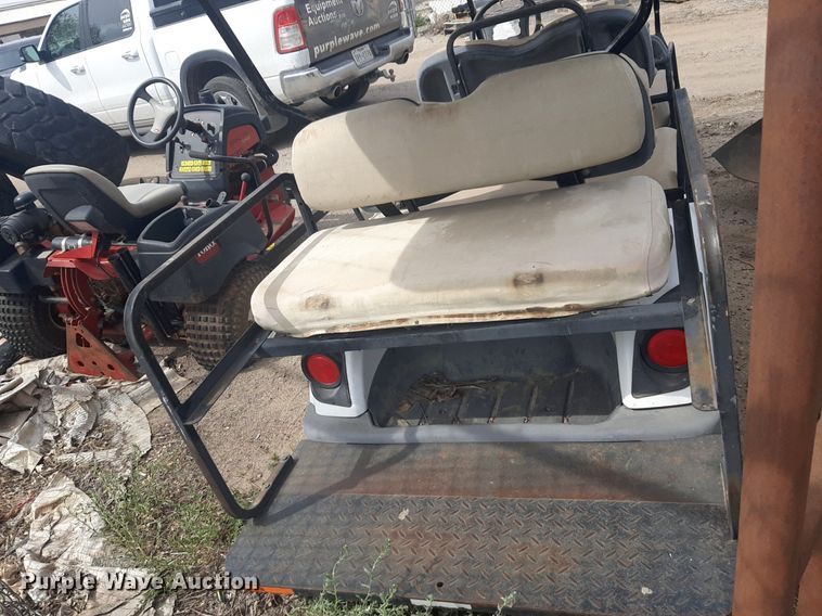 image for item NY9677 2007 Yamaha YDRE golf cart