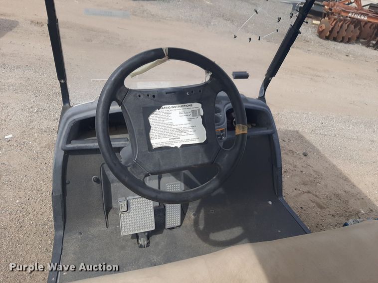 image for item NY9677 2007 Yamaha YDRE golf cart