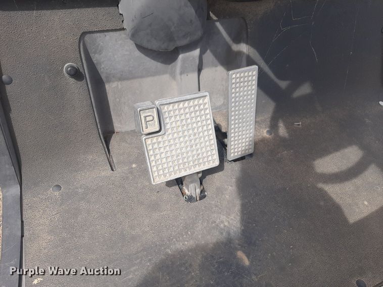 image for item NY9677 2007 Yamaha YDRE golf cart