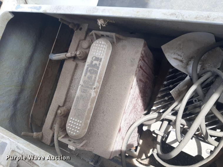 image for item NY9677 2007 Yamaha YDRE golf cart