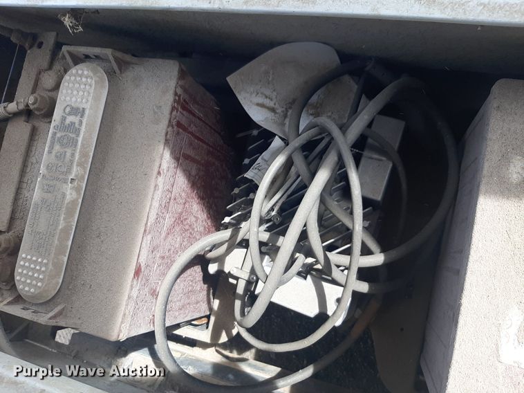 image for item NY9677 2007 Yamaha YDRE golf cart