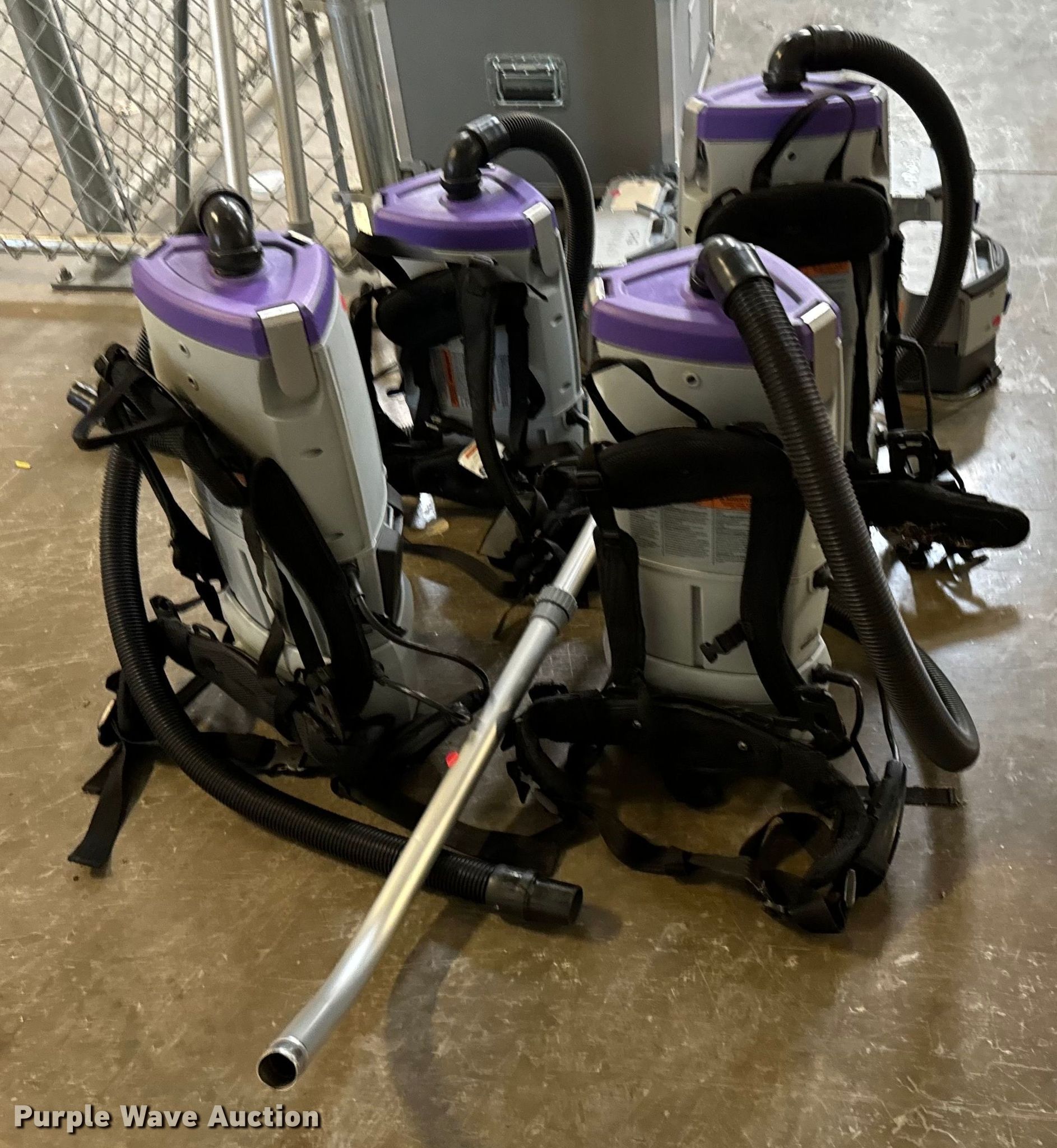(4) Pro Team Gofree Flex Pro vacuums in Wichita, KS Item NH9225 for