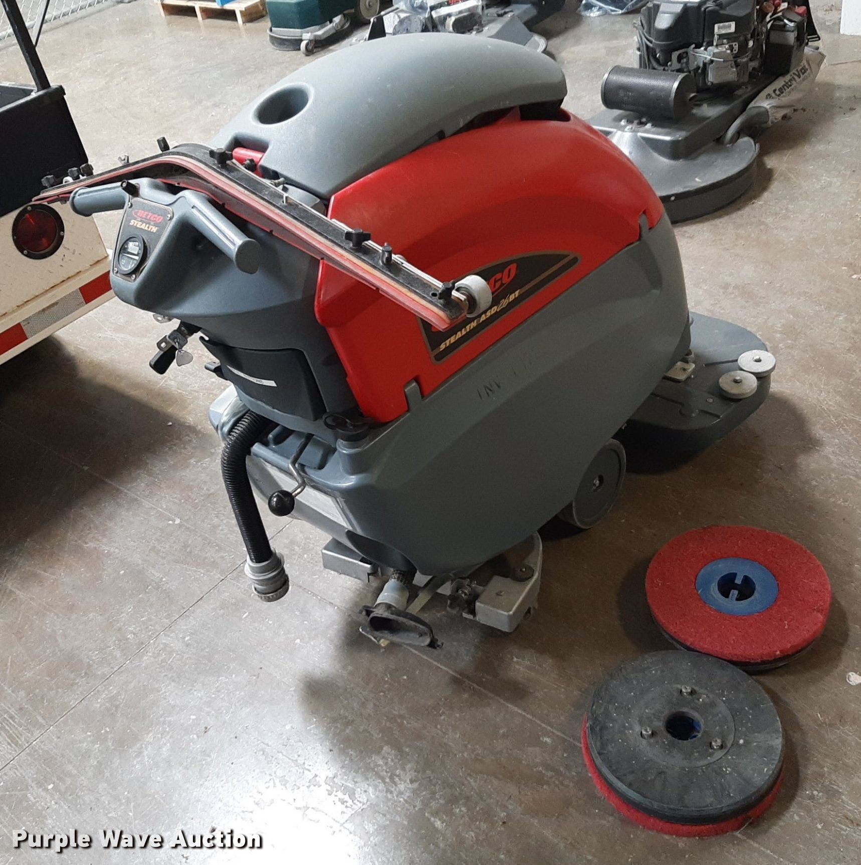 Betco Stealth ASD26BT floor scrubber in Wichita, KS Item NV9201 for