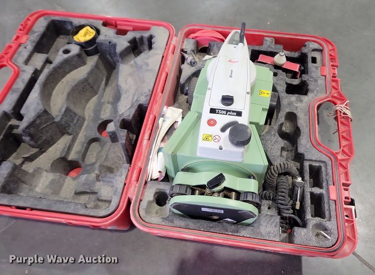 image for item DI3073 Leica TS06 Plus laser