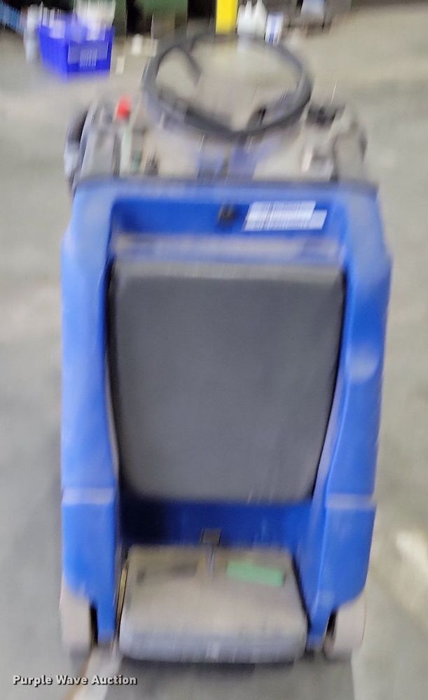 image for item DI3074 Chariot floor burnisher