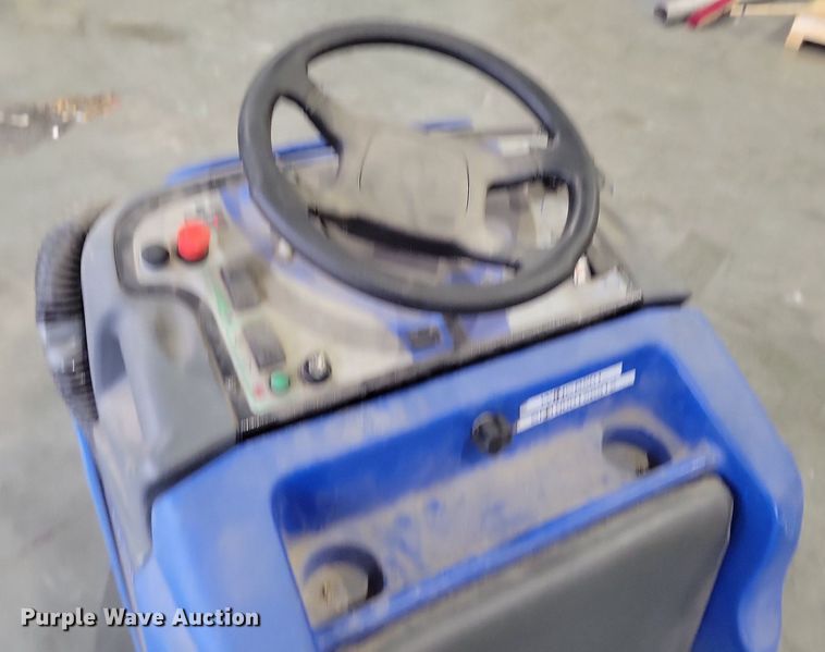 image for item DI3074 Chariot floor burnisher