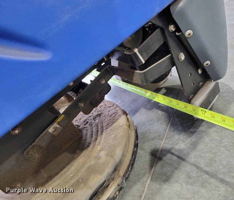 image for item DI3074 Chariot floor burnisher